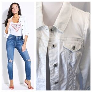 ✨2xHP✨Guess White Denim Jacket✨